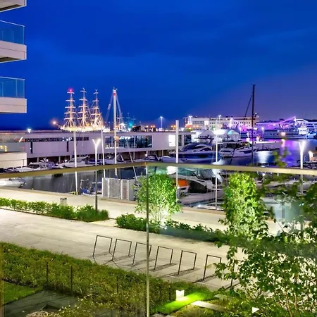 Apartmán Faltom 6 Yacht Park Premium *