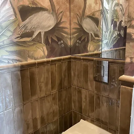 Faltom 6 Yacht Park Premium