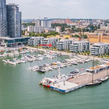 Faltom 6 Yacht Park Premium Parking Lejlighed *