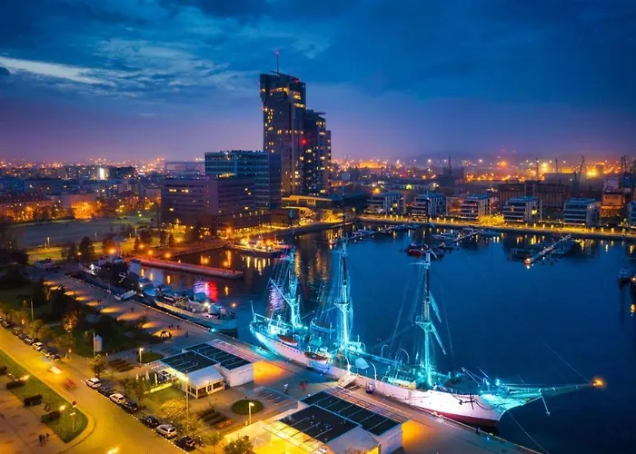 Faltom 6 Yacht Park Premium * Gdynia